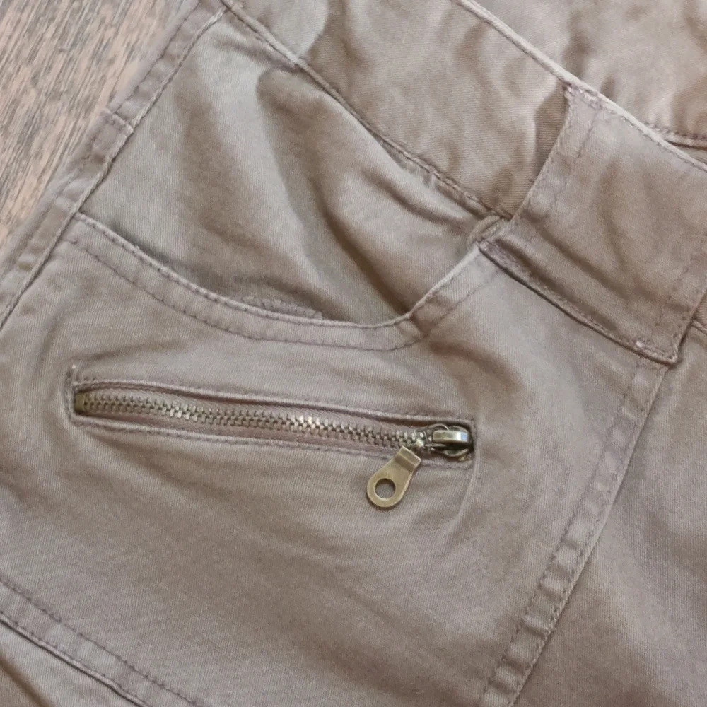 Cato plus size brown Bermuda Shorts Size 20 Women's - Picture 8 of 12